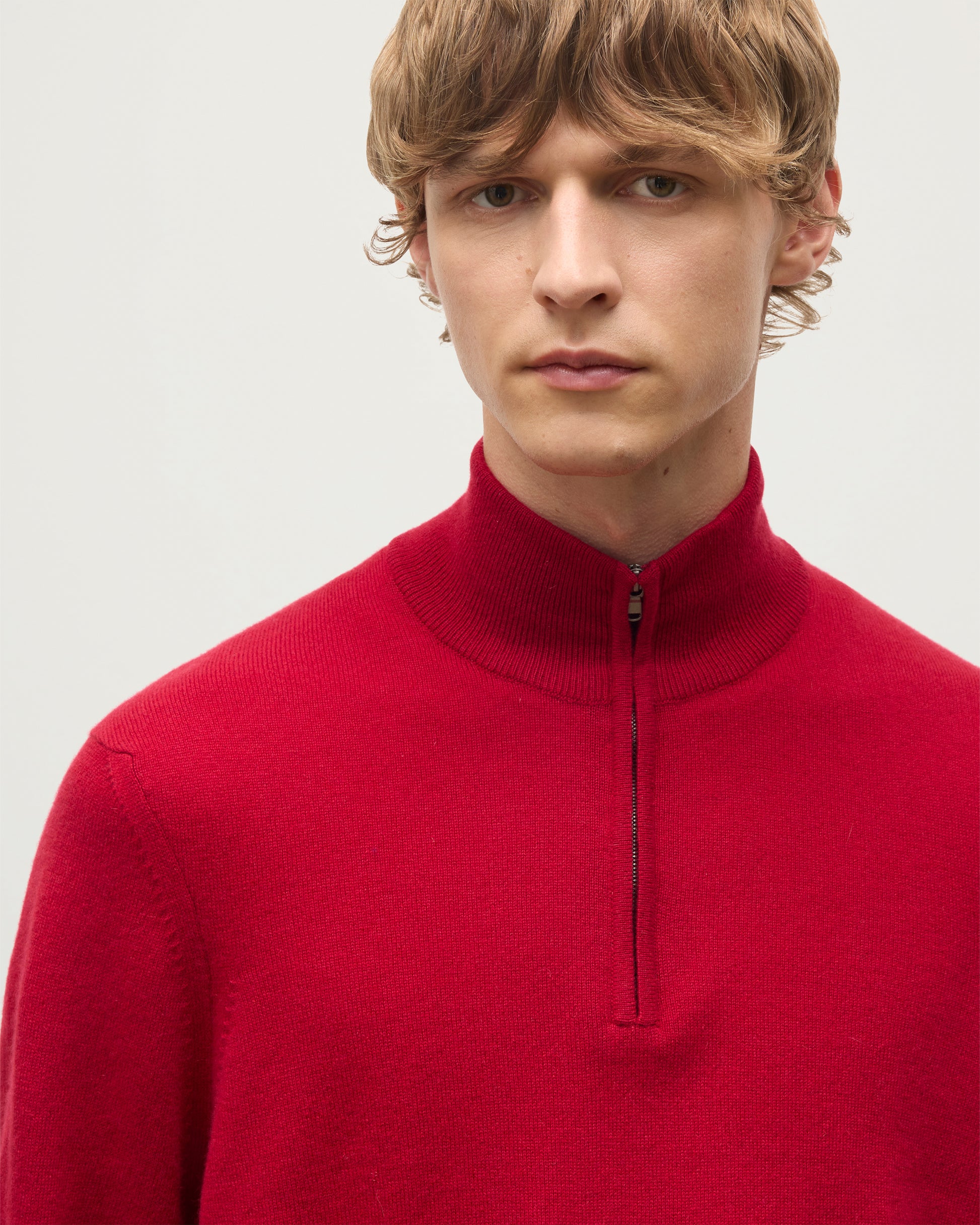 MENS RORY CLASSIC HALF ZIP SWEATER CONTRAST TRIM RED & GREY 100% CASHMERE BY JOHNSTONS OF ELGIN OVER A WHITE T-SHIRT AND OLIVE GREEN TROUSERS KAP05577Q26186