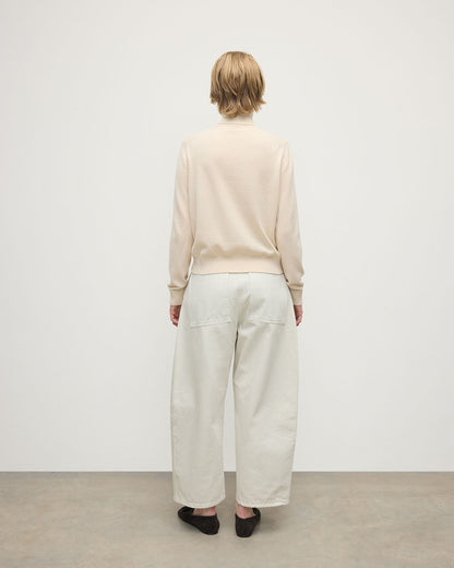 Johnstons of Elgin AW25 Women's Knitwear Champagne Classic Cashmere Cream Roll Neck Jumper KAP05584SA0502