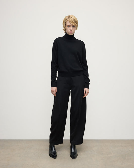 Johnstons of Elgin AW25 Women's Knitwear Black Classic Cashmere Black Roll Neck Jumper KAP05584SA7210