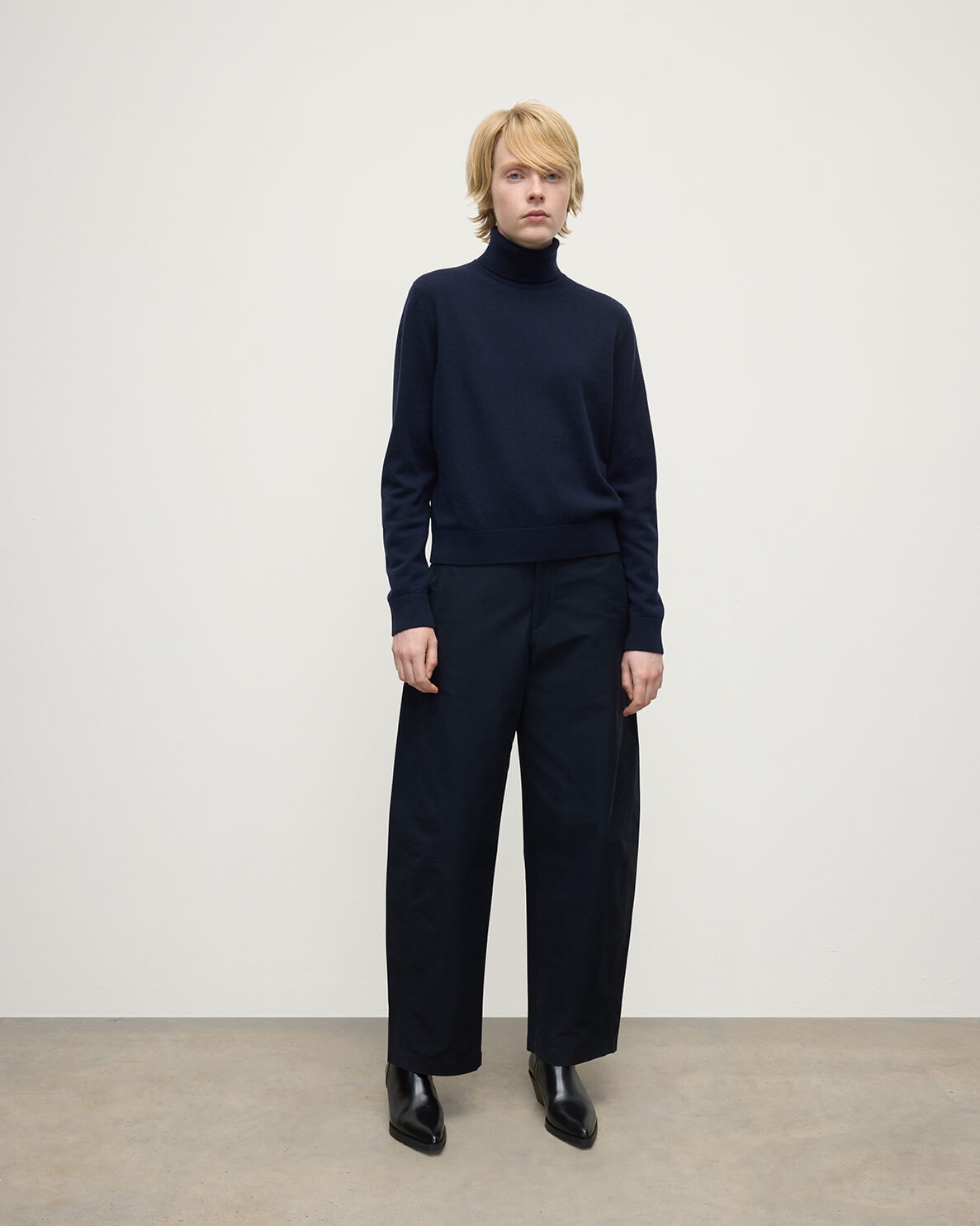 Johnstons of Elgin AW25 Women's Knitwear Dark Navy Classic Cashmere Navy Roll Neck Jumper KAP05584SD7666