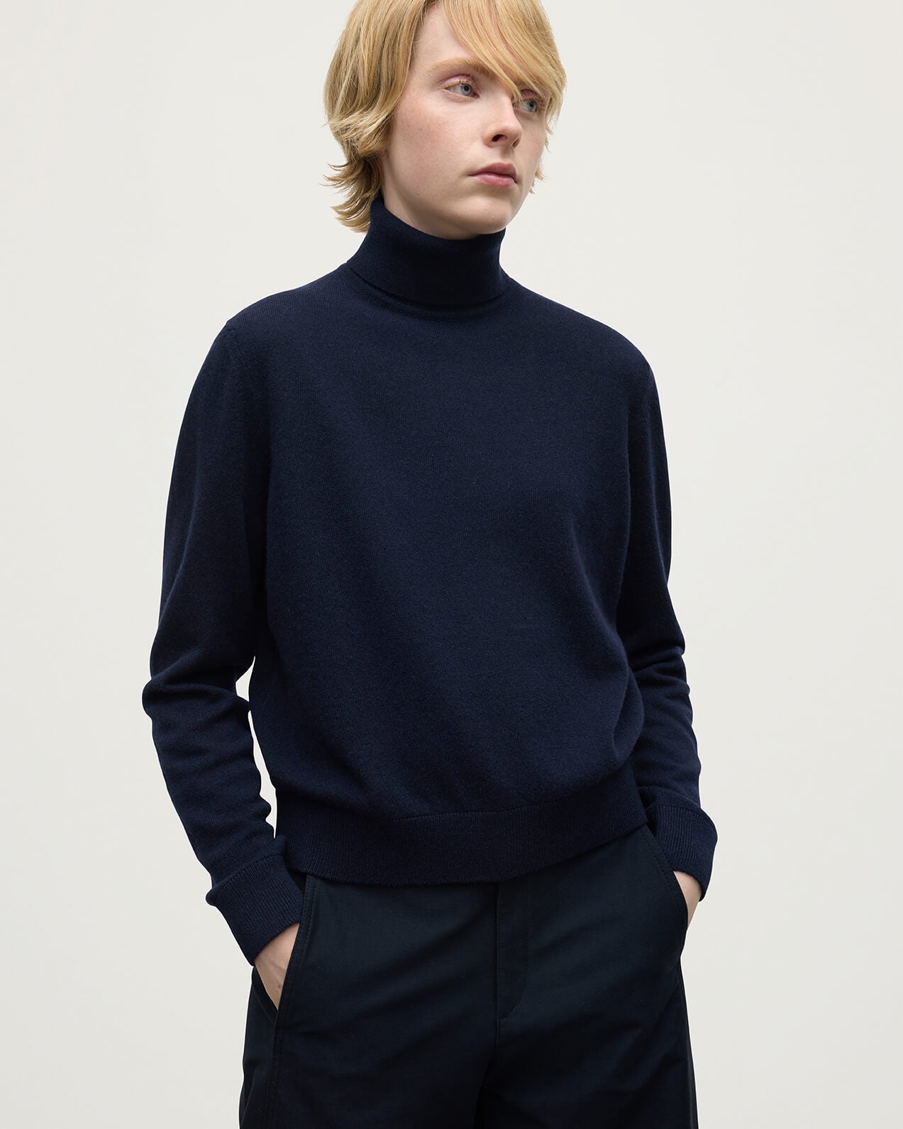 ダークネイビー ウィメンズ クラシック カシミヤ ロールネック