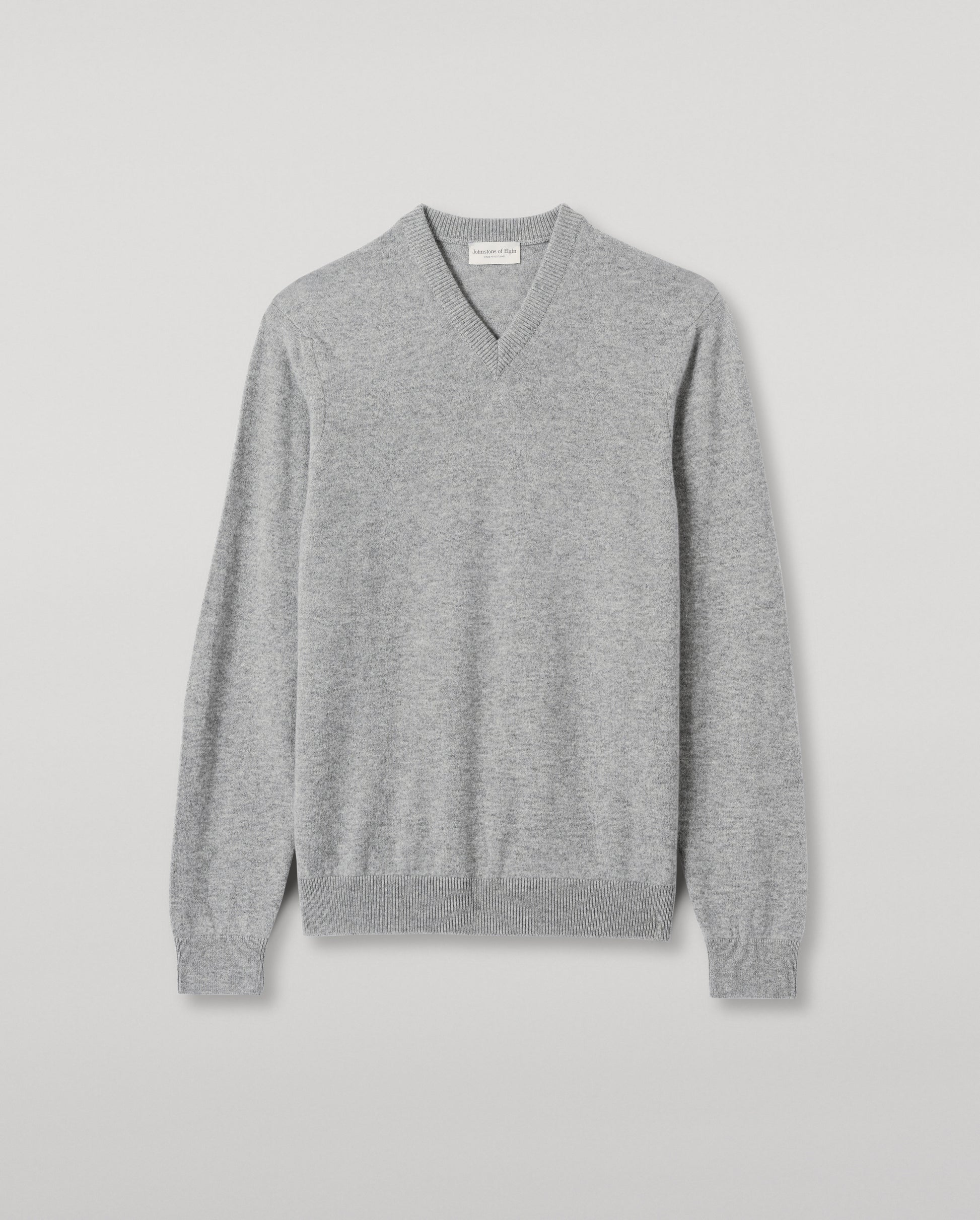 JOHNSTONS OF ELGIN MENS RORY VEE NECK CLASSIC JUMPER 100% CASHMERE KAP05594HA0400