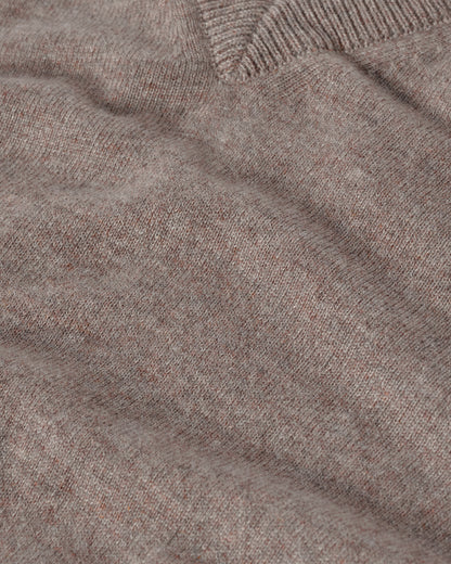Johnstons of Elgin AW25 Men's Knitwear Ash Classic Cashmere Brown V Neck Jumper KAP05594HB4334