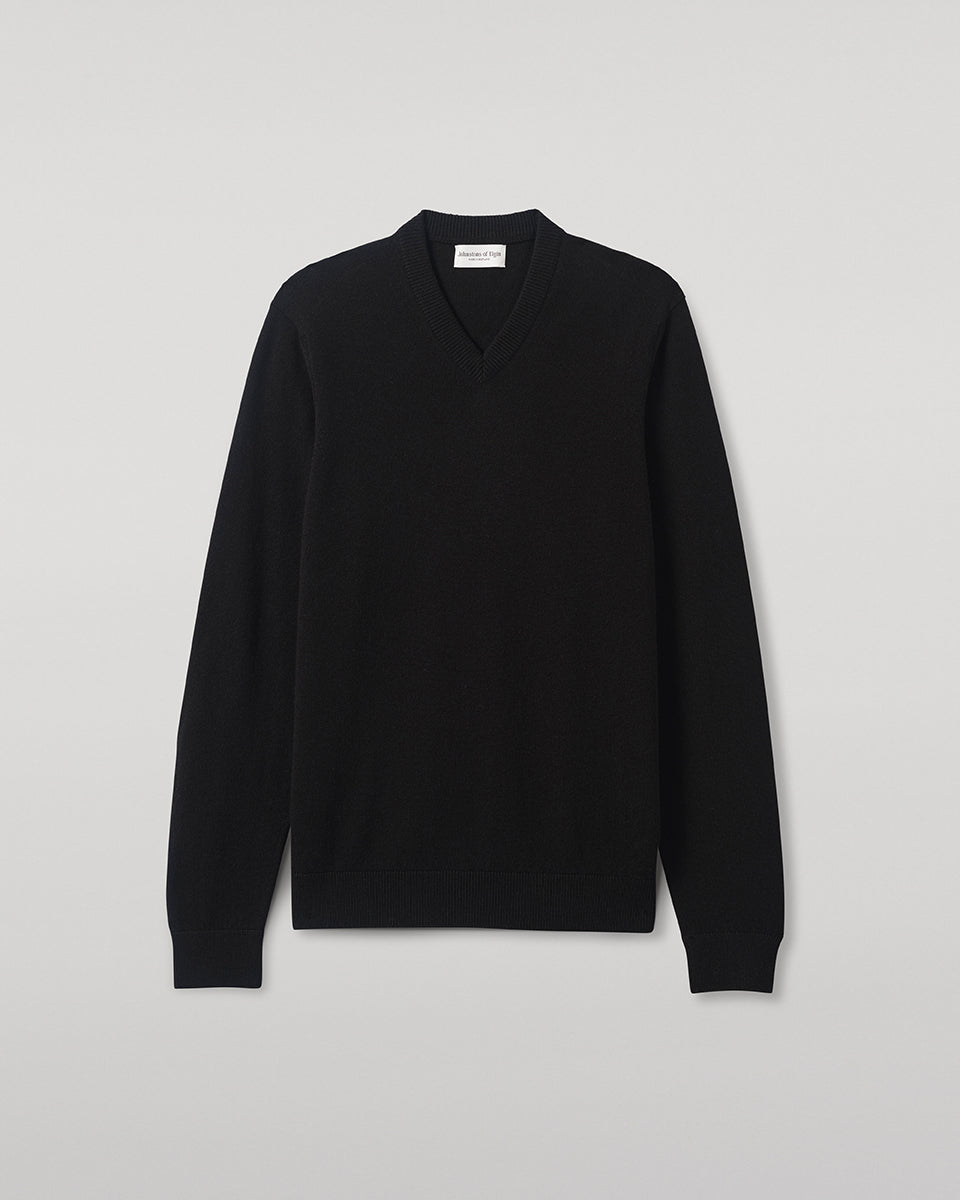 Johnstons of Elgin AW25 Men's Knitwear Black Classic Cashmere Black V Neck KAP05594SA7210