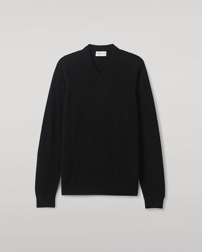 Johnstons of Elgin AW25 Men's Knitwear Black Classic Cashmere Black V Neck KAP05594SA7210