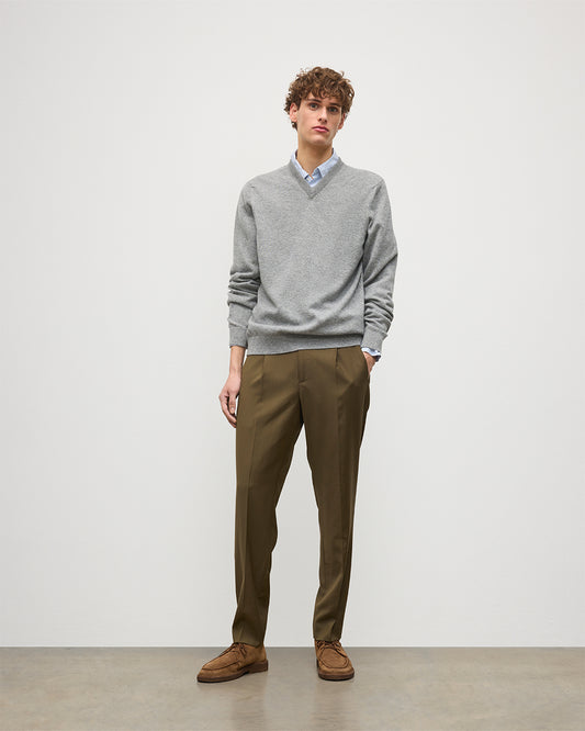 JOHNSTONS OF ELGIN MENS RORY VEE NECK CLASSIC JUMPER 100% CASHMERE KAP05594HA0400