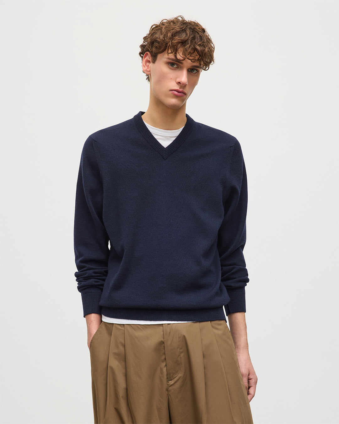 Men's Classic Cashmere Navy V Neck Jumper | Made In Scotland