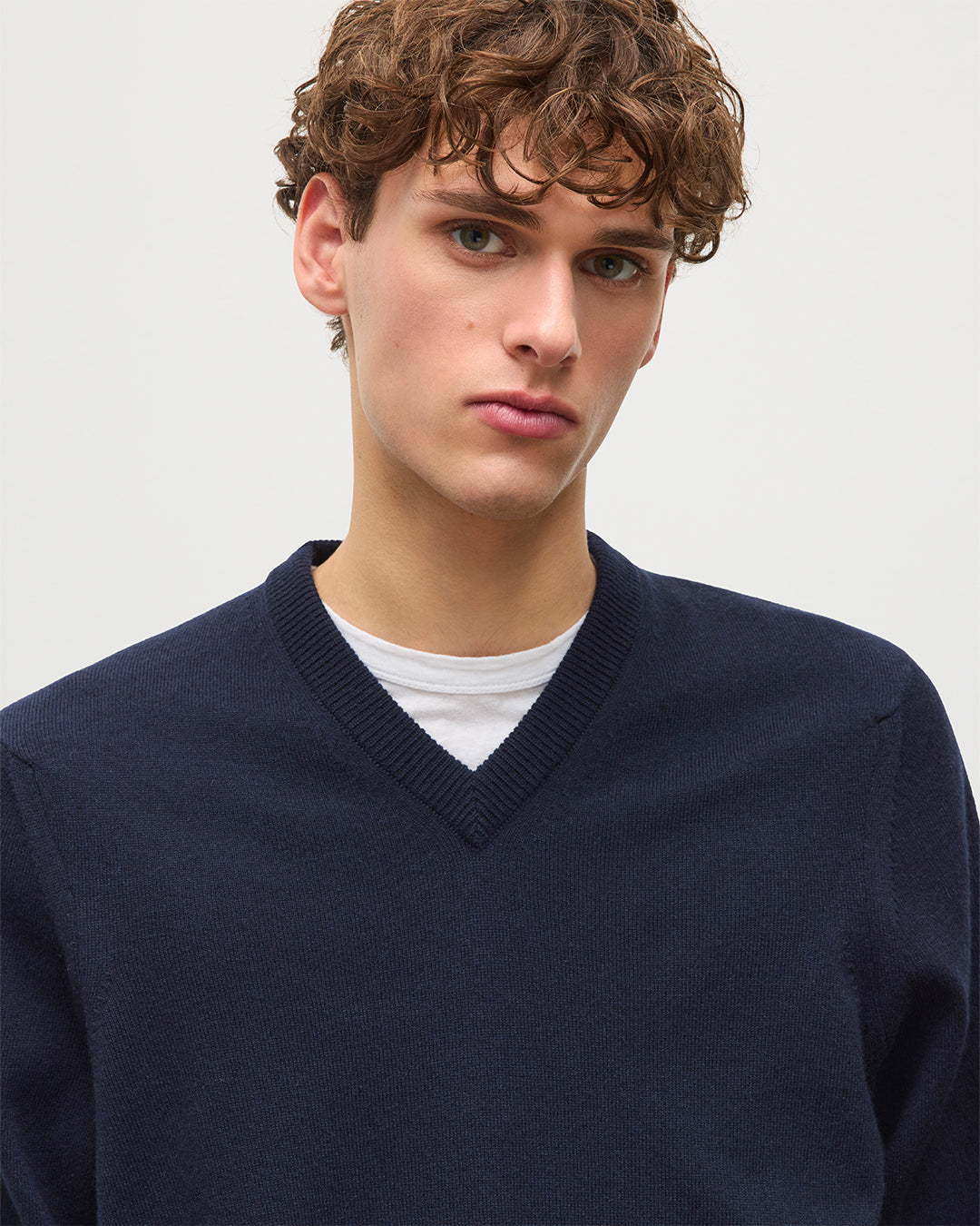 Men's Classic Cashmere Navy V Neck Jumper | Made In Scotland
