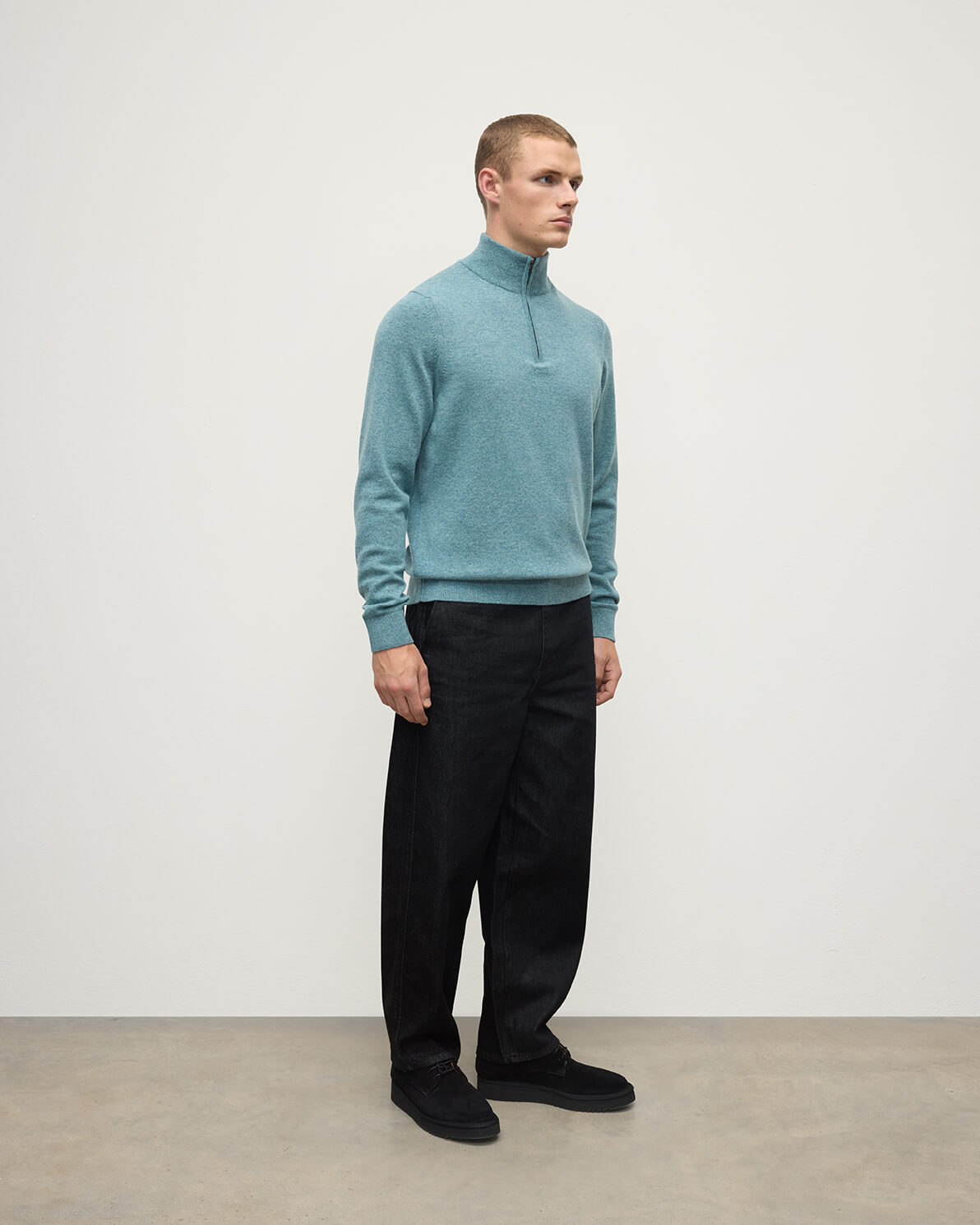 Johnstons of Elgin AW25 Men's Knitwear Seascape Classic Cashmere Green Zip Neck Jumper KAP05695HC0038