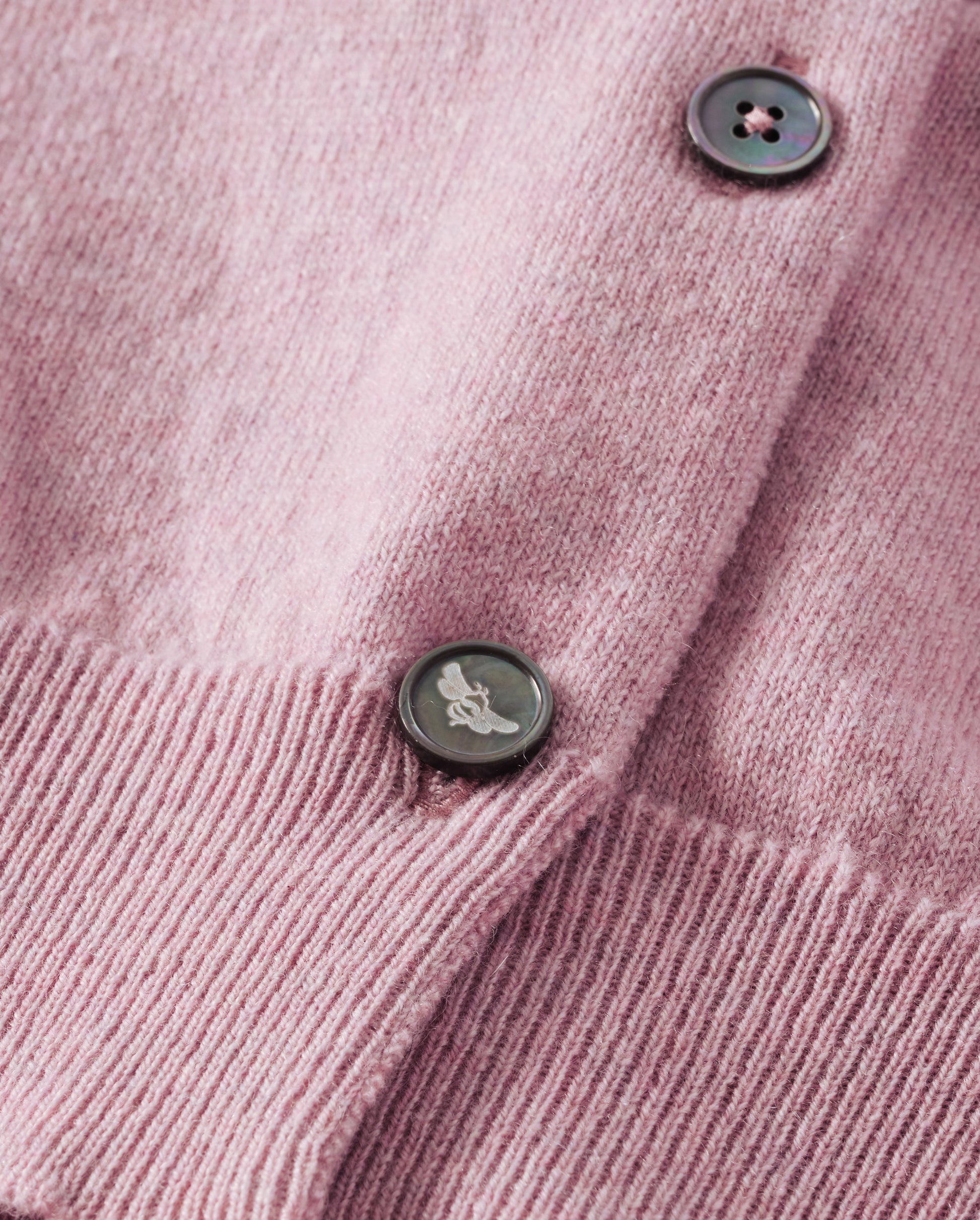 JOHNSTONS OF ELGIN WOMENS IRIS CLASSIC CREW CARDIGAN PINK 100% CASHMERE KAP05704HE0071