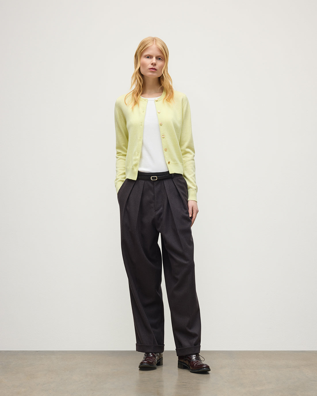Women's Cashmere Cardigans | Made in Scotland – Johnstons of Elgin