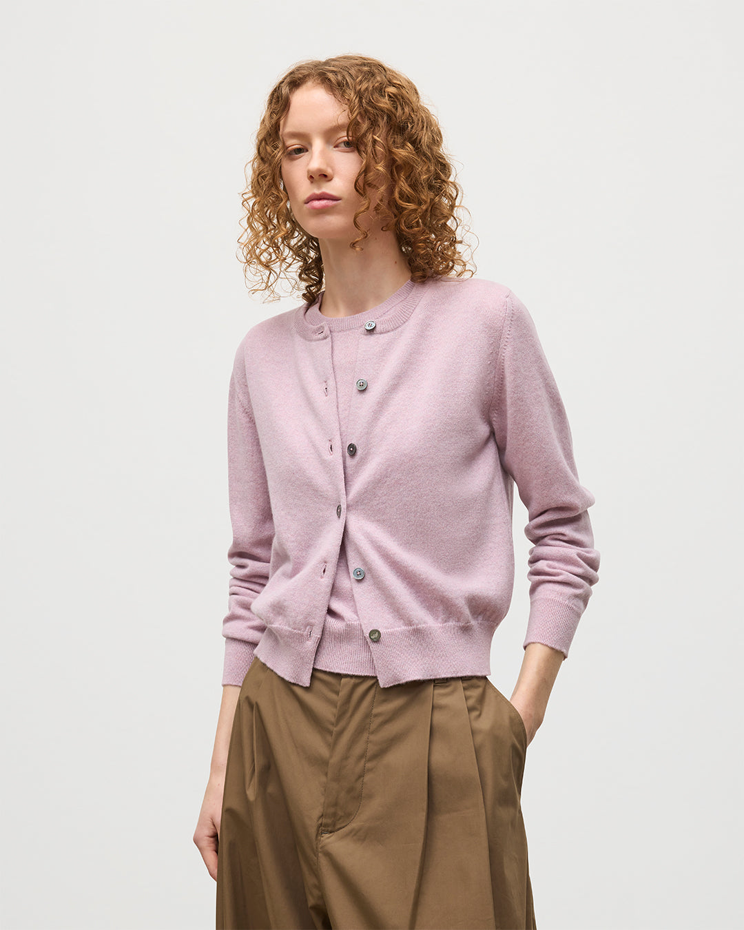 JOHNSTONS OF ELGIN WOMENS IRIS CLASSIC CREW CARDIGAN PINK 100% CASHMERE KAP05704HE0071