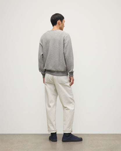 JOHNSTONS OF ELGIN MENS LIDDELL SWEATSHIRT 100% CASHMERE FROM JOHNSTONS OF ELGIN WITH WHITE JEANS KAP05725Q25942