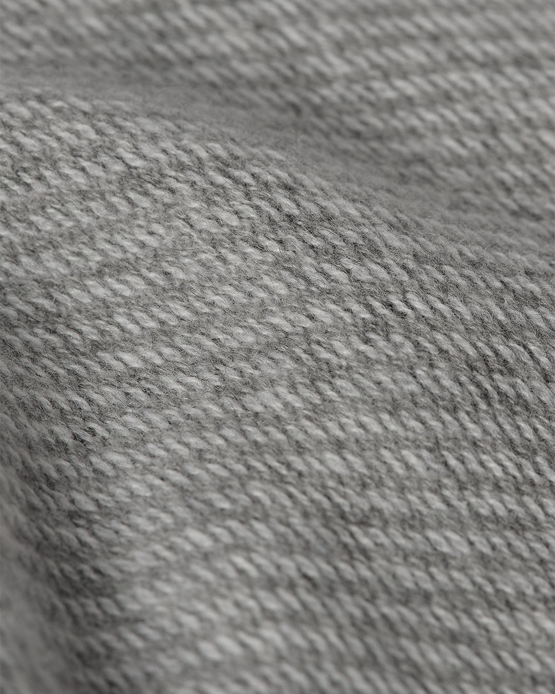 JOHNSTONS OF ELGIN MENS LIDDELL SWEATSHIRT 100% CASHMERE  KAP05725Q25942