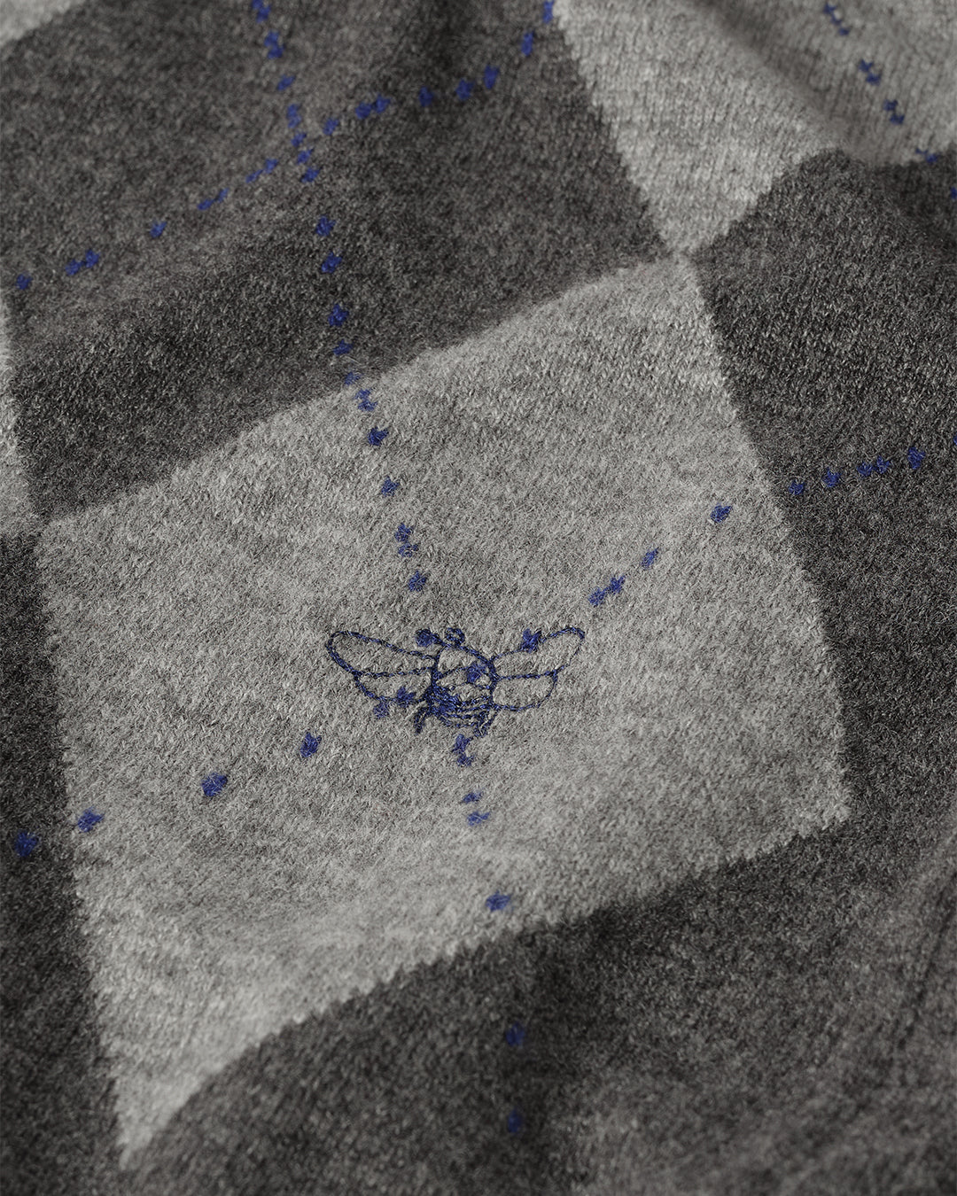 JOHNSTONS OF ELGIN WOMENS CLAN SLOUCH CREW GREY 100% CASHMERE KAP05732JU1607