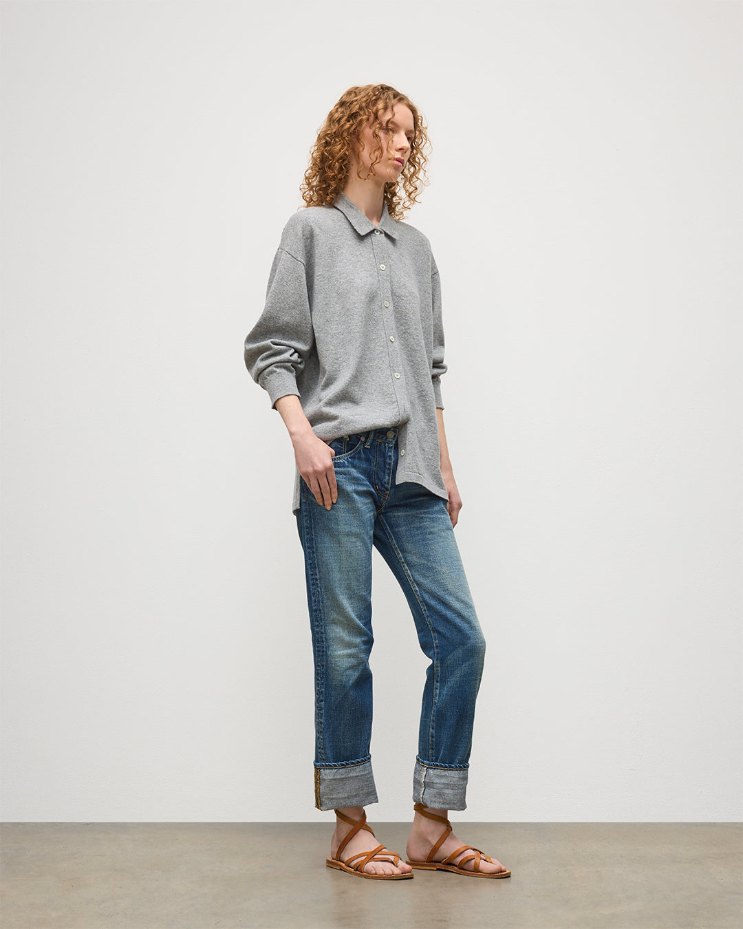 JOHNSTONS OF ELGIN WOMENS MUNRO SHIRT LIGHT GREY 100% CASHMERE KAP05765HA0308