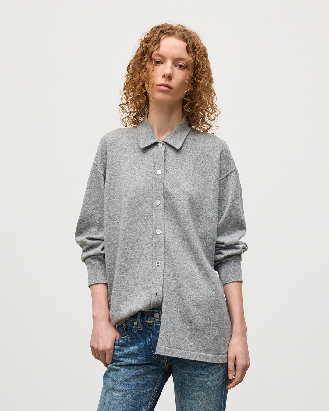 JOHNSTONS OF ELGIN WOMENS MUNRO SHIRT LIGHT GREY 100% CASHMERE KAP05765HA0308