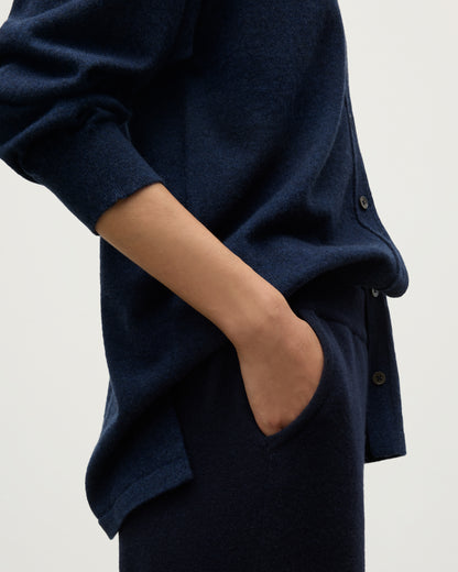 MODEL WEARS JOHNSTONS OF ELGIN WOMENS MUNRO SHIRT NAVY 100% CASHMERE WITH CASHMERE CULOTTES KAP05765HD7350