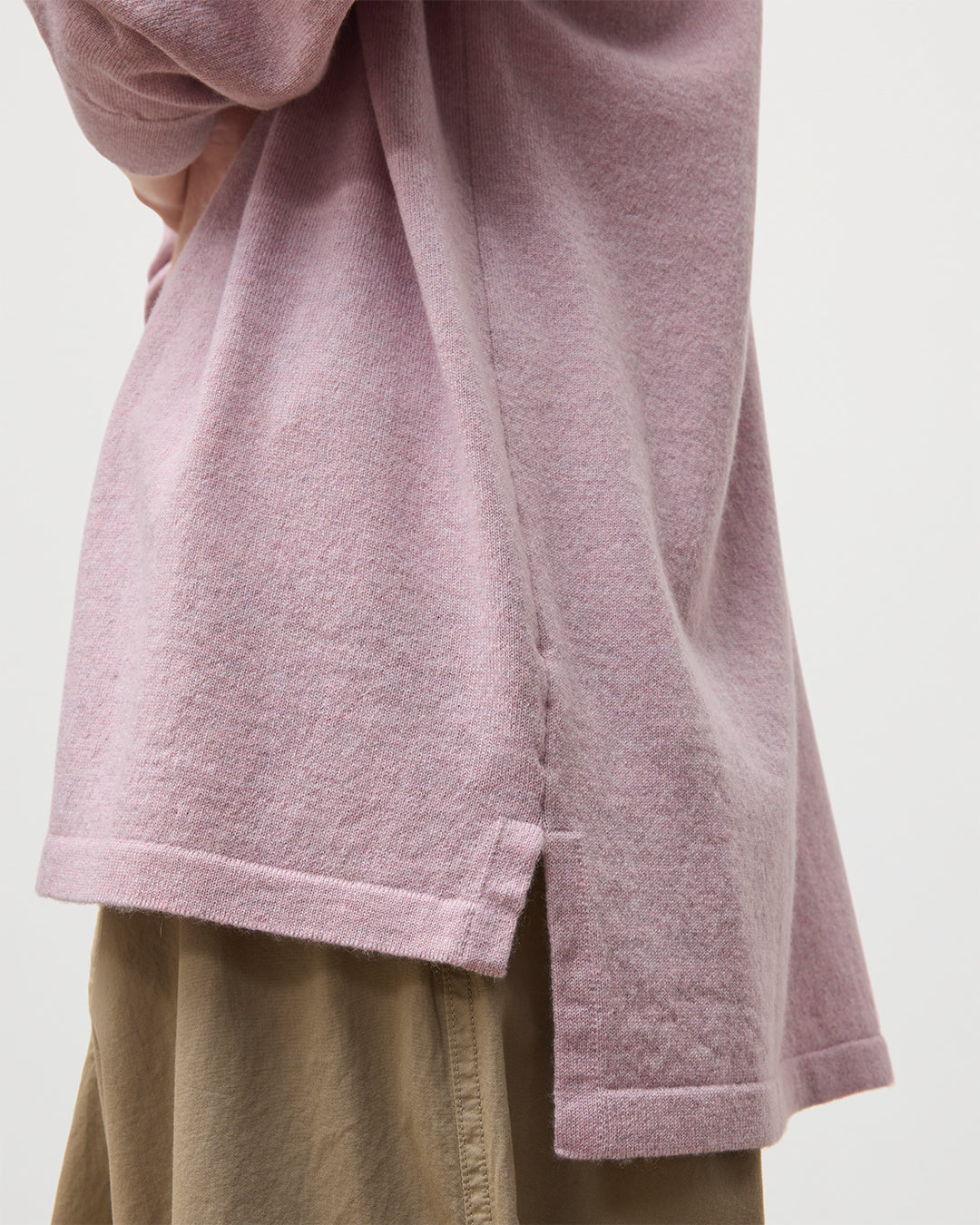 JOHNSTONS OF ELGIN WOMENS MUNRO SHIRT PINK 100% CASHMERE KAP05765HE0071