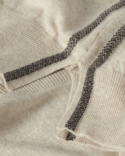 JOHNSTONS OF ELGIN WOMENS TILDA SLEEVELESS VEE NATURAL 100% CASHMERE KAP05767Q25969