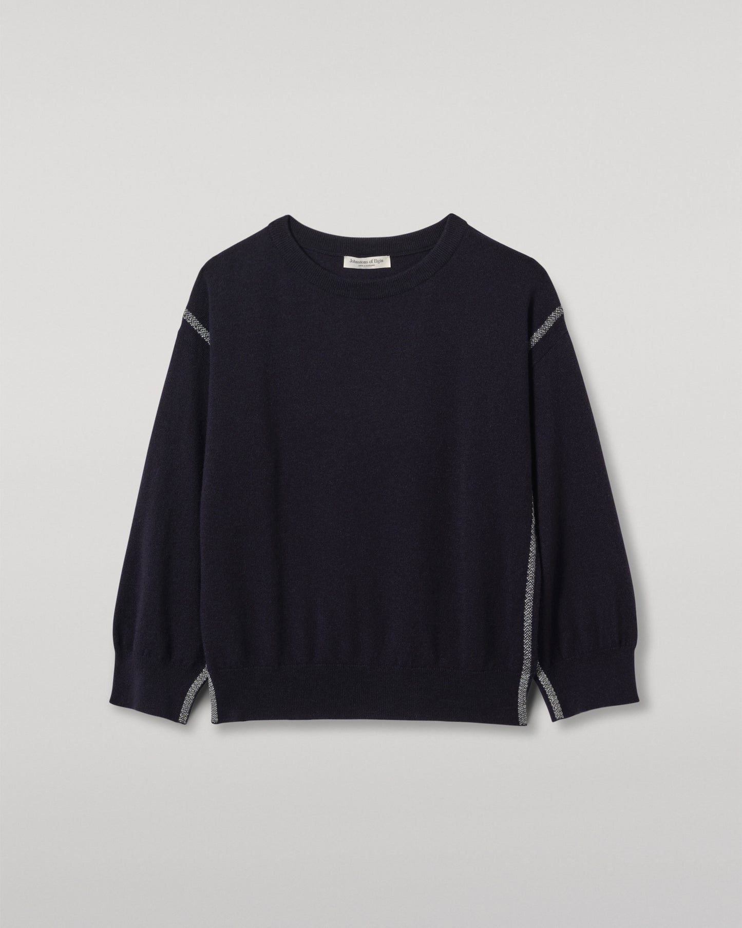 JOHNSTONS OF ELGIN WOMENS TILDA CREW SWEATER NAVY KAP05768Q25971