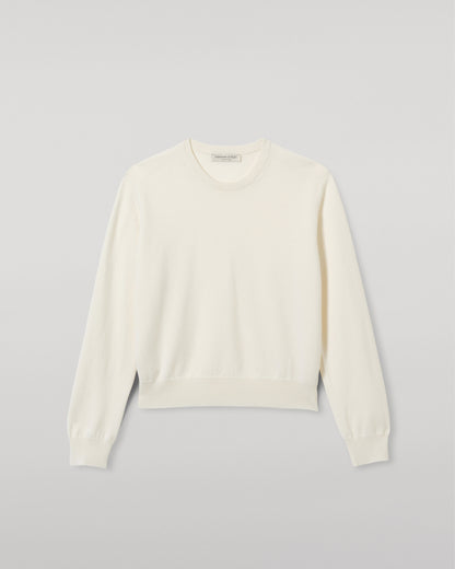 JOHNSTONS OF ELGIN WOMENS LUNAN CLASSIC CREW SWEATER WHITE KAP05784SA0606