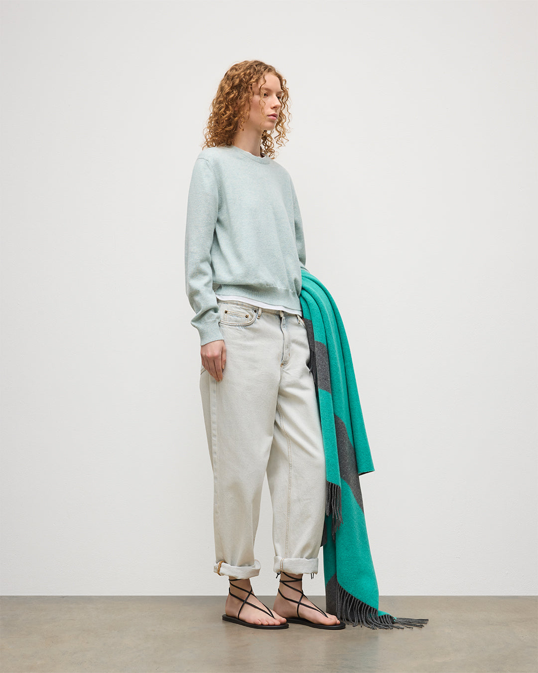 JOHNSTONS OF ELGIN WOMENS LUNAN CLASSIC CREW SWEATER LIGHT GREEN 100% CASHMERE KAP05784HC0047