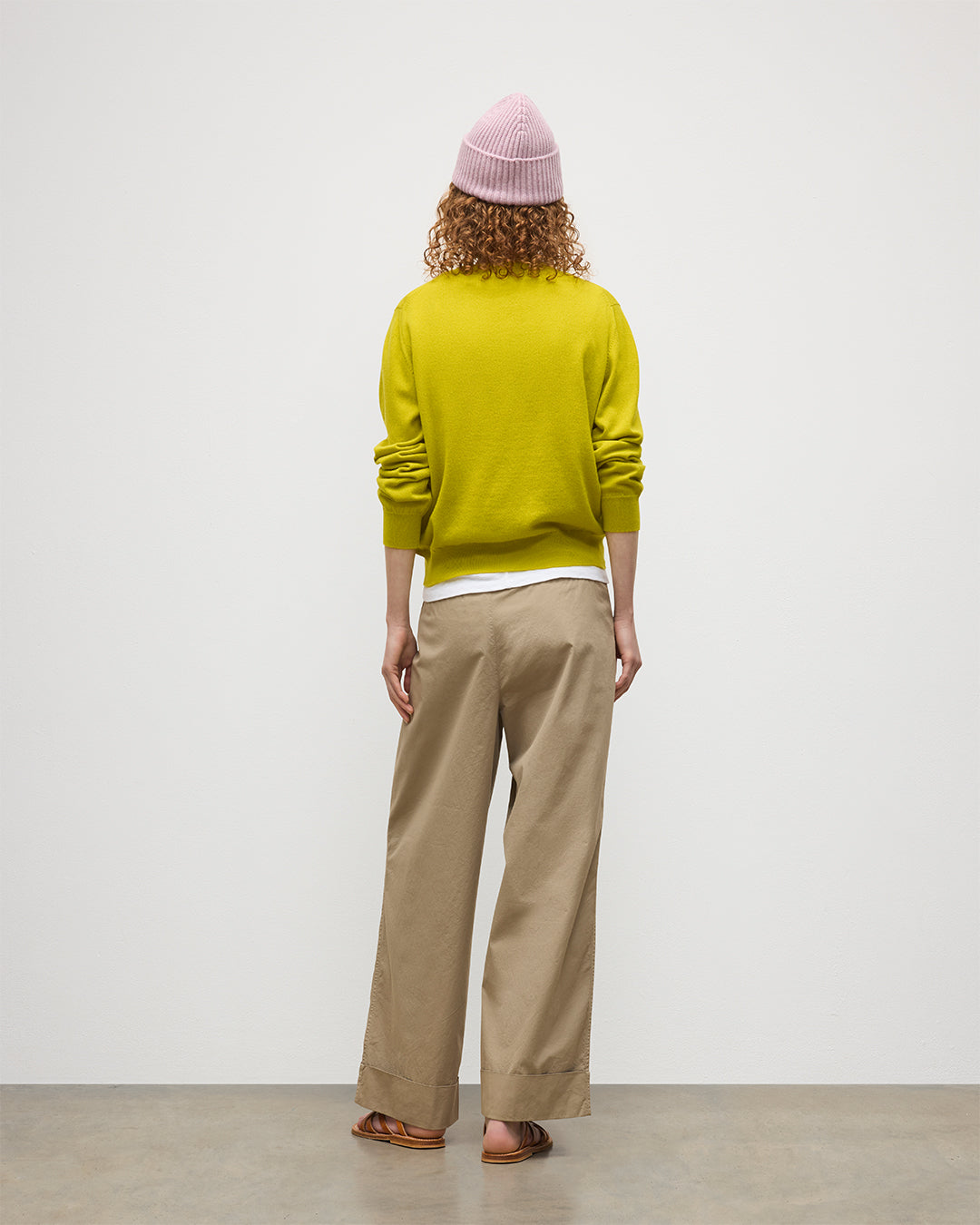 JOHNSTONS OF ELGIN WOMENS LUNAN CLASSIC CREW SWEATER YELLOW 100% CASHMERE KAP05784SC4716