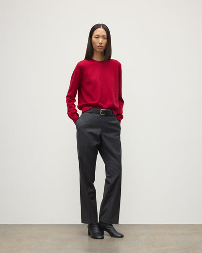 MODEL WEAR JOHNSTONS OF ELGIN WOMENS LUNAN CLASSIC CREW SWEATER RED WITH BLACK TROUSERS KAP05784SE5325