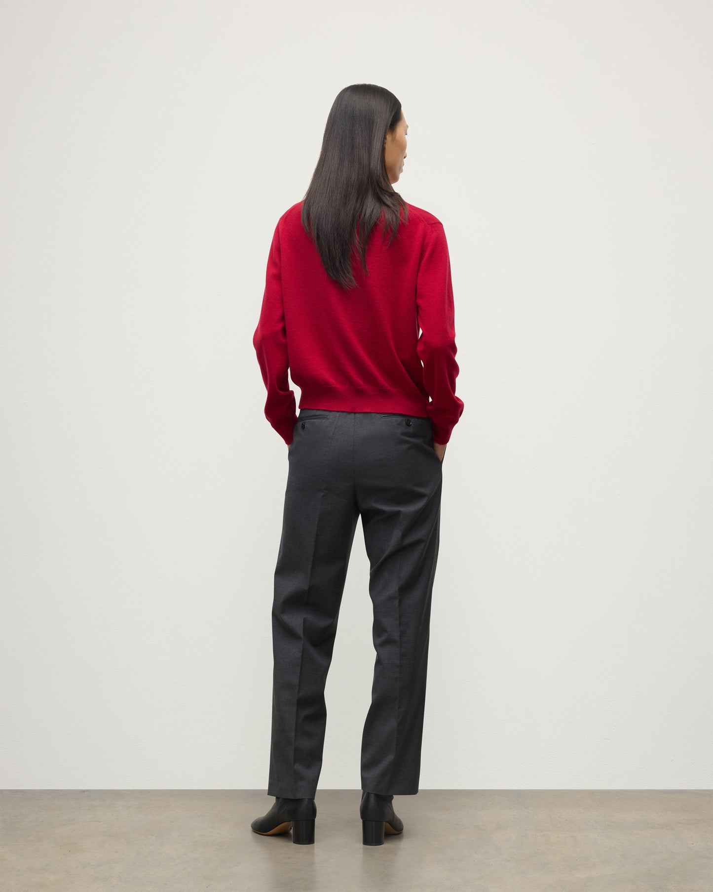 MODEL WEAR JOHNSTONS OF ELGIN WOMENS LUNAN CLASSIC CREW SWEATER RED WITH BLACK TROUSERS KAP05784SE5325
