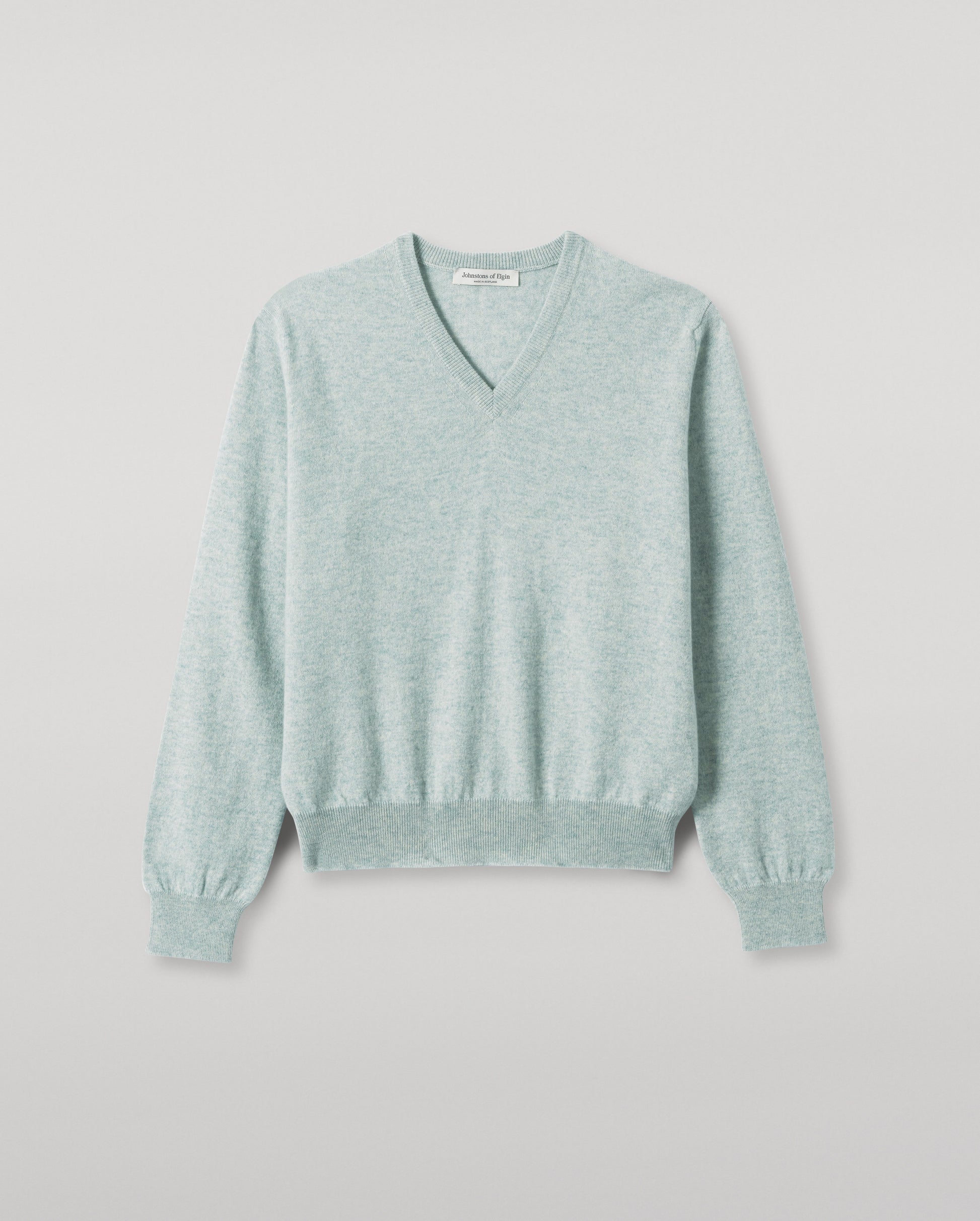 JOHNSTONS OF ELGIN WOMENS LUNAN CLASSIC VEE SWEATER LIGHT GREEN 100% CASHMERE KAP05807HC0047