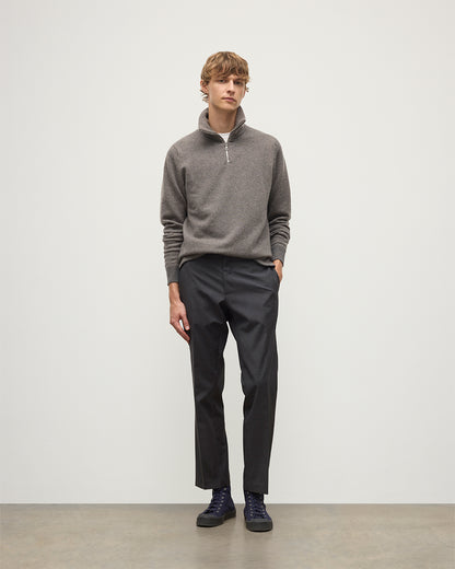 MODEL WEARS JOHNSTONS OF ELGIN MENS TWEEL HALF ZIP SWEATER MID GREY & BROWN 100% CASHMERE KAP05832Q25979