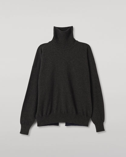 JOHNSTONS OF ELGIN JESSIE ROLL NECK SWEATER CASHMERE ROLL NECK SWEATER WITH EXPOSED SEAM DETAIL & CENTRE BACK SPLIT - 2 PLY DARK GREY 100% CASHMERE KAP05987Q26343