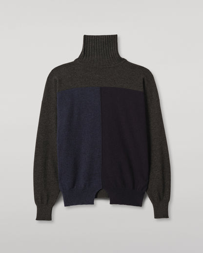JOHNSTONS OF ELGIN JESSIE ROLL NECK SWEATER CASHMERE ROLL NECK SWEATER WITH EXPOSED SEAM DETAIL & CENTRE BACK SPLIT - 2 PLY DARK GREY 100% CASHMERE KAP05987Q26343