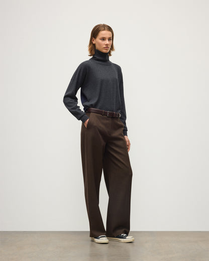 JOHNSTONS OF ELGIN JESSIE ROLL NECK SWEATER CASHMERE ROLL NECK SWEATER WITH EXPOSED SEAM DETAIL & CENTRE BACK SPLIT - 2 PLY DARK GREY 100% CASHMERE KAP05987Q26343