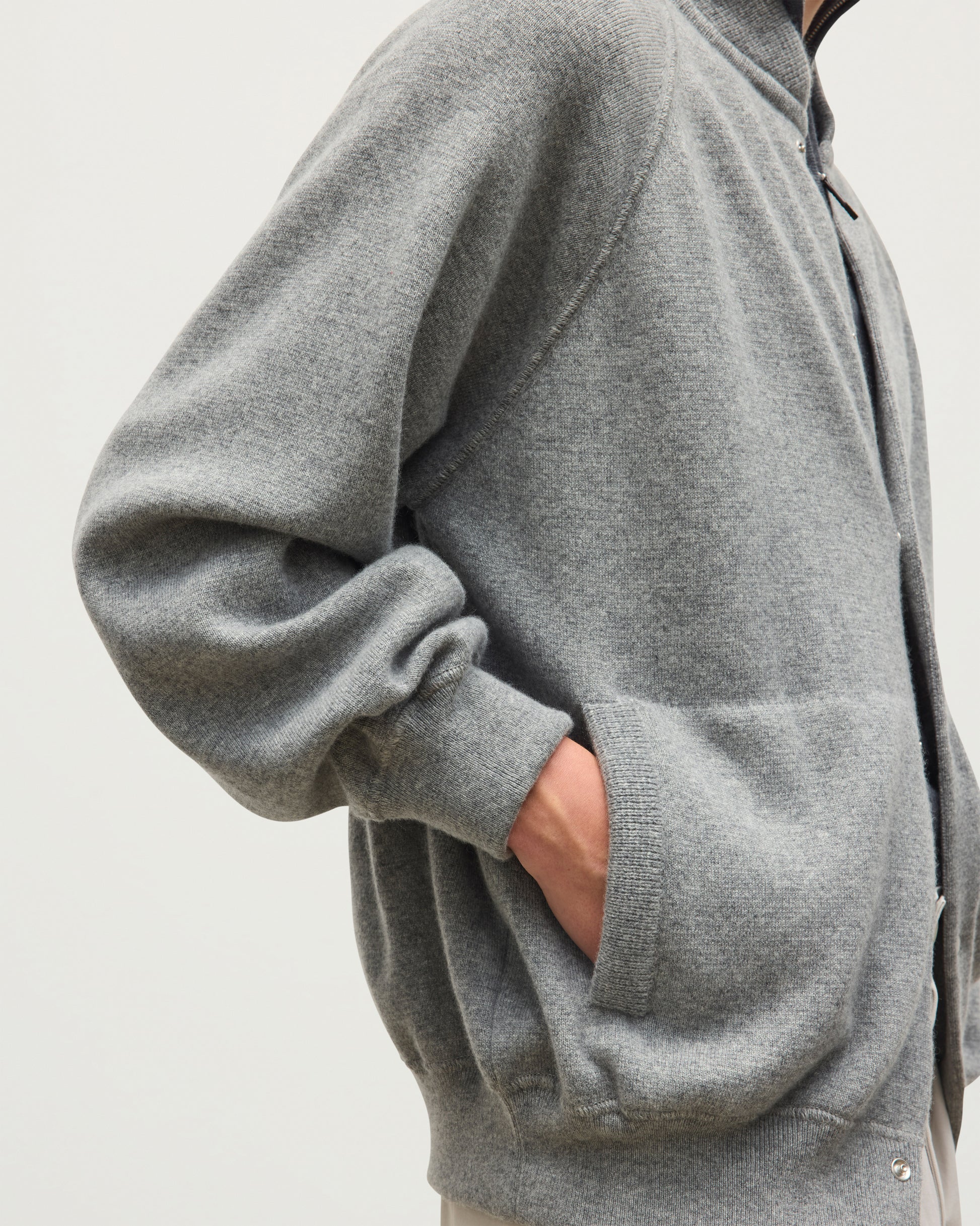 JOHNSTONS OF ELGIN KEPPIE BOMBER JACKET CASHMERE MILANO STITCH BOMBER JACKET - 2 PLY GREY 100% CASHMERE KAP06008HA0400