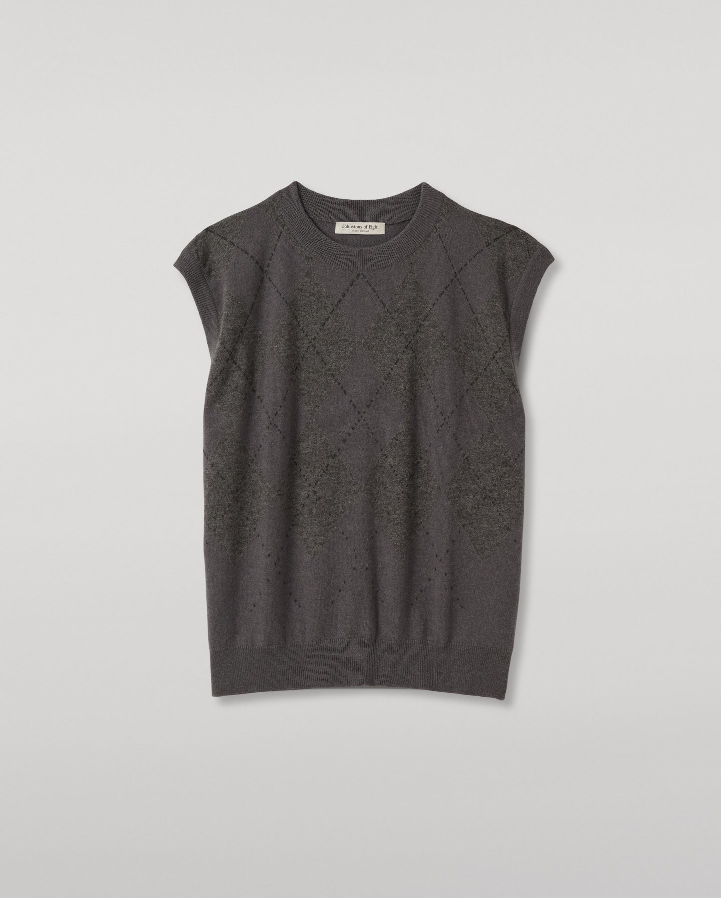 JOHNSTONS OF ELGIN CLAN SLEEVELESS CREW CASHMERE ARGYLE INTARSIA ROUND NECK TANK - 2 PLY GREY 100% CASHMERE KAP06027JU1653