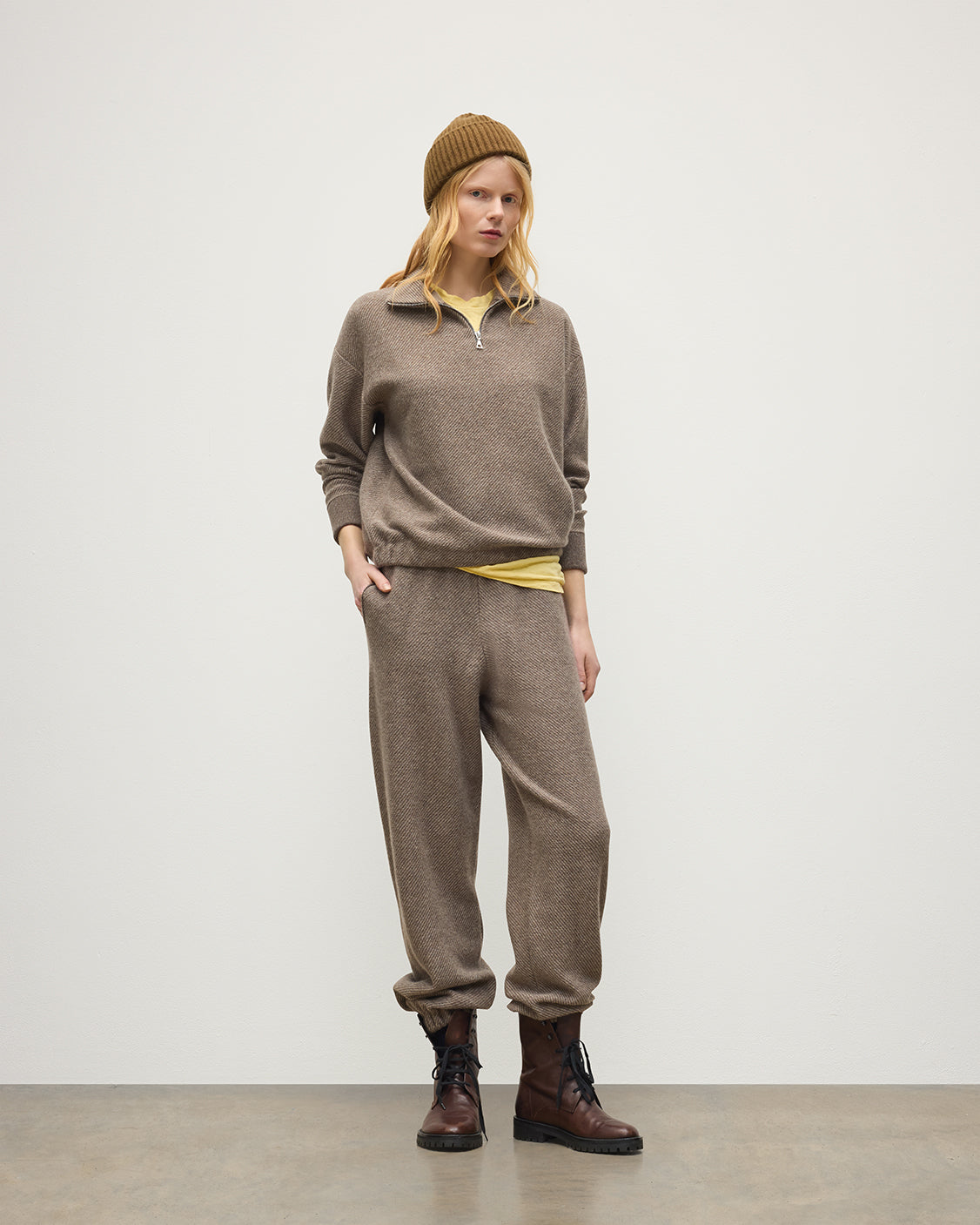 Zip Quarter Elgin of naa.　johnstons Knitwear Elgin of Johnstons – 小物