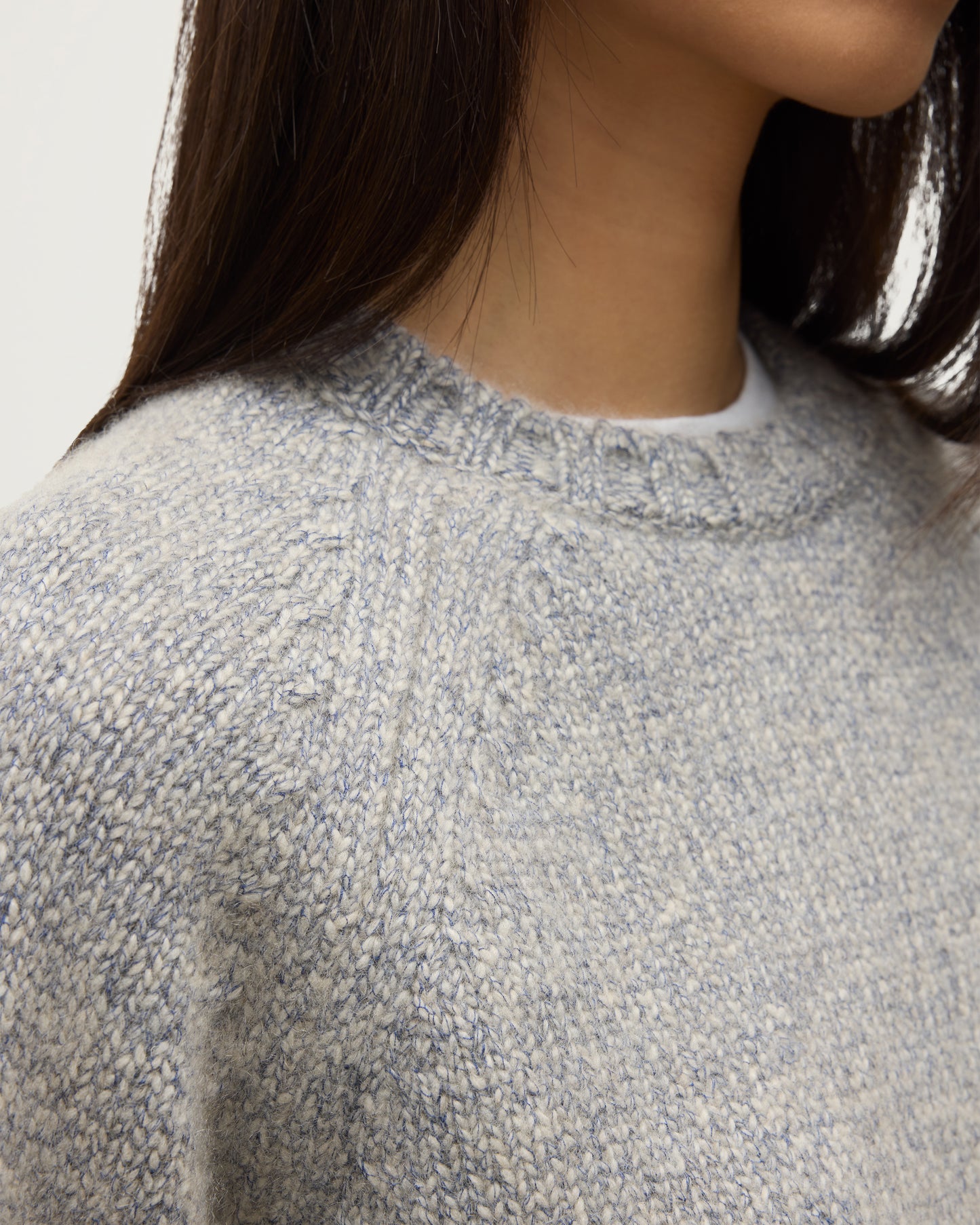 MODEL WEARS JOHNSTONS OF ELGIN WOMENS BAY CREW SWEATER BLUE 78% CASHMERE 22% COTTON   KBB01068HD4499