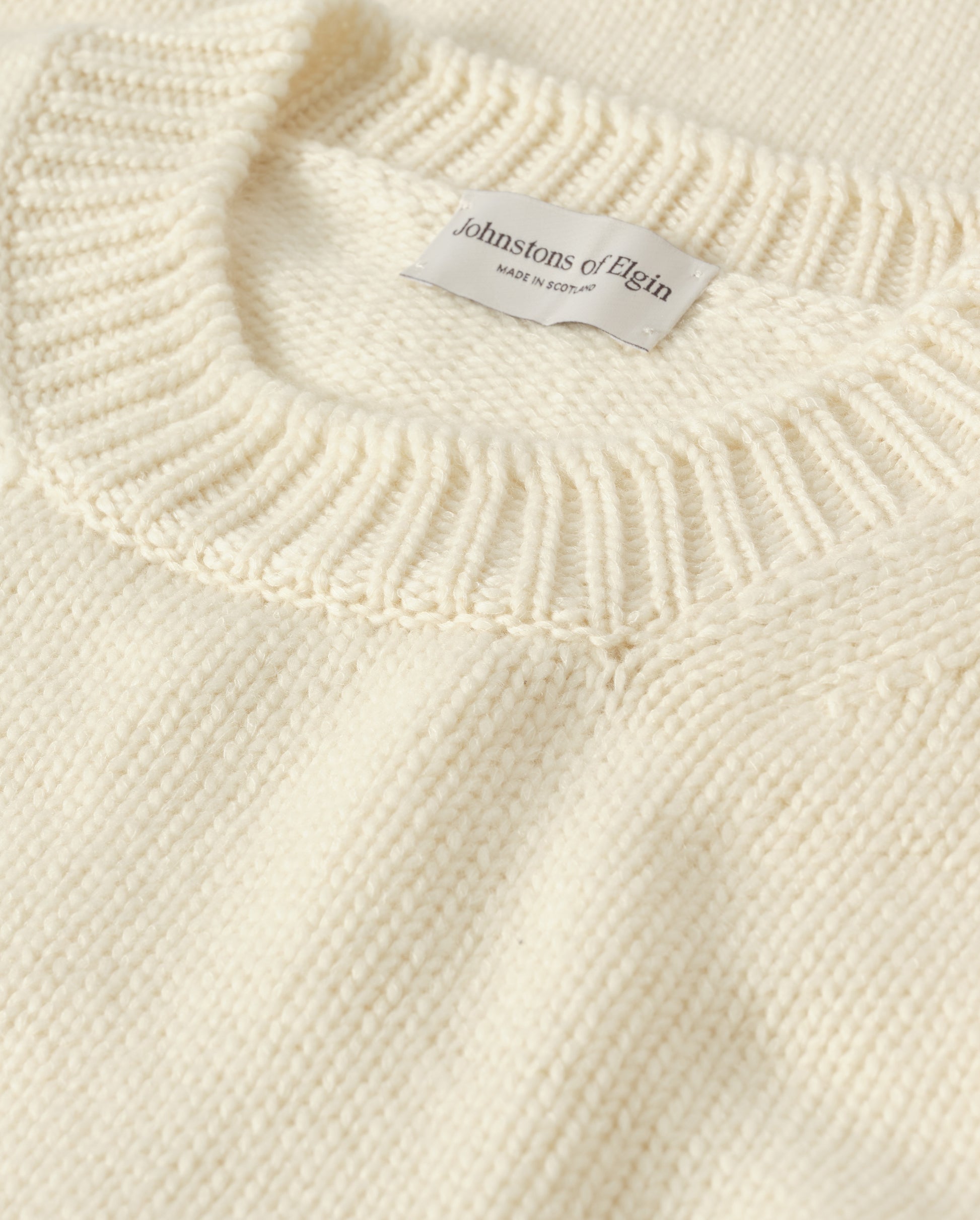 JOHNSTONS OF ELGIN DONACHIE CREW SWEATER MARBLED CASHMERE TEXTURED RIBBED CREW NECK SWEATER GREY 78% CASHMERE, 22% COTTON KBB01109HA4273