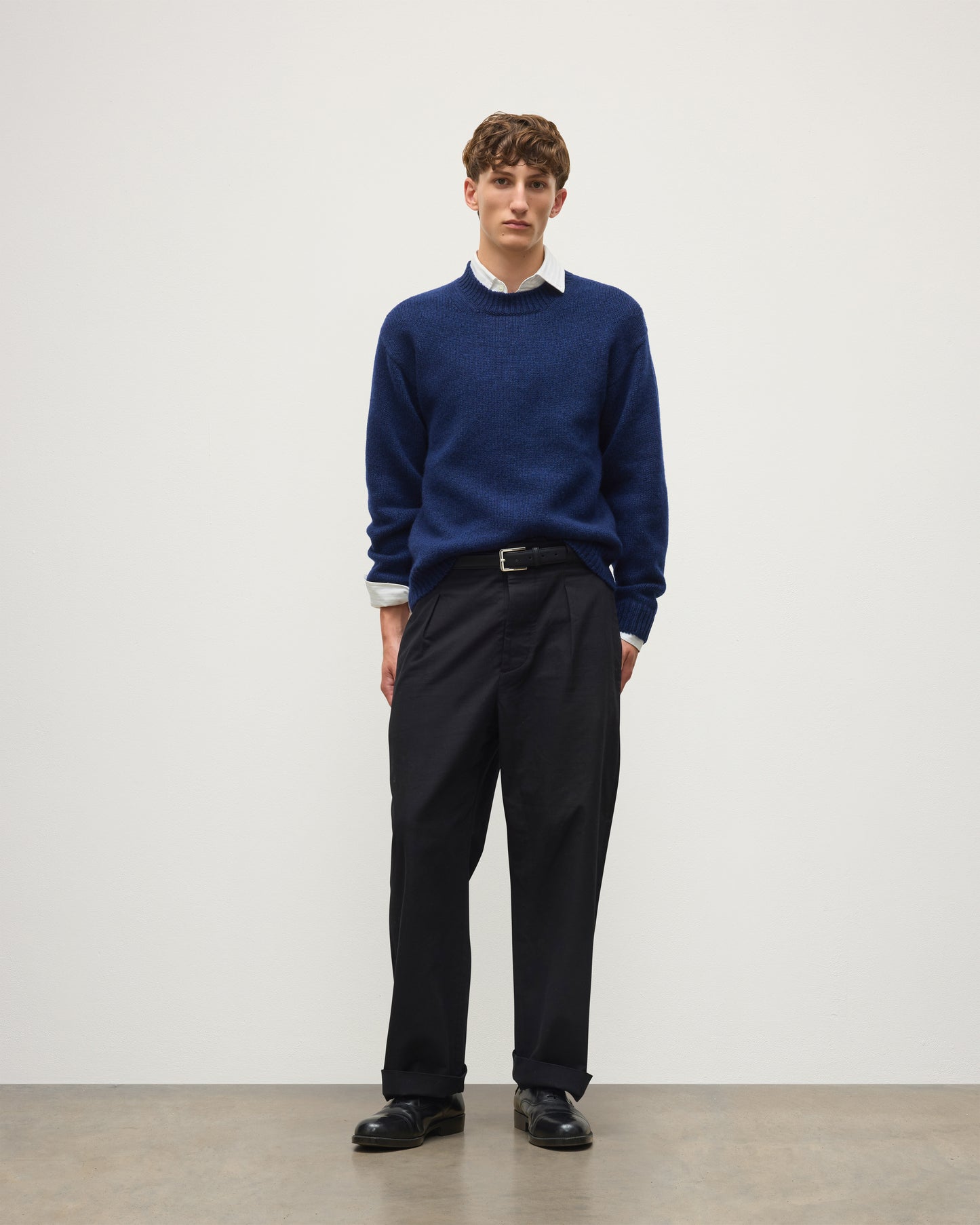 JOHNSTONS OF ELGIN MURCHISON CREW SWEATER MARBLED CASHMERE CREW NECK SWEATER DARK BLUE 78% CASHMERE, 22% COTTON KBB01095HD7361