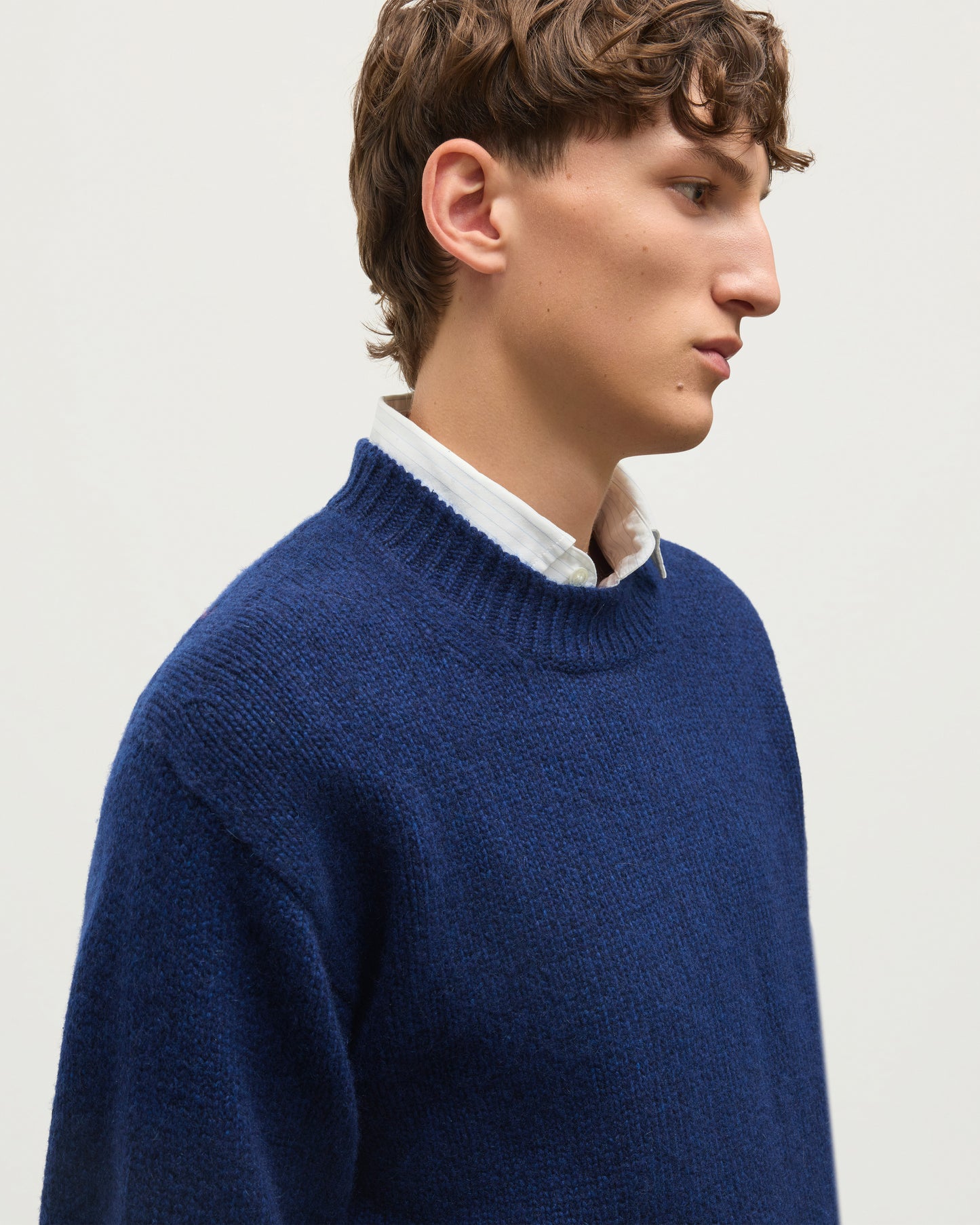 JOHNSTONS OF ELGIN MURCHISON CREW SWEATER MARBLED CASHMERE CREW NECK SWEATER DARK BLUE 78% CASHMERE, 22% COTTON KBB01095HD7361
