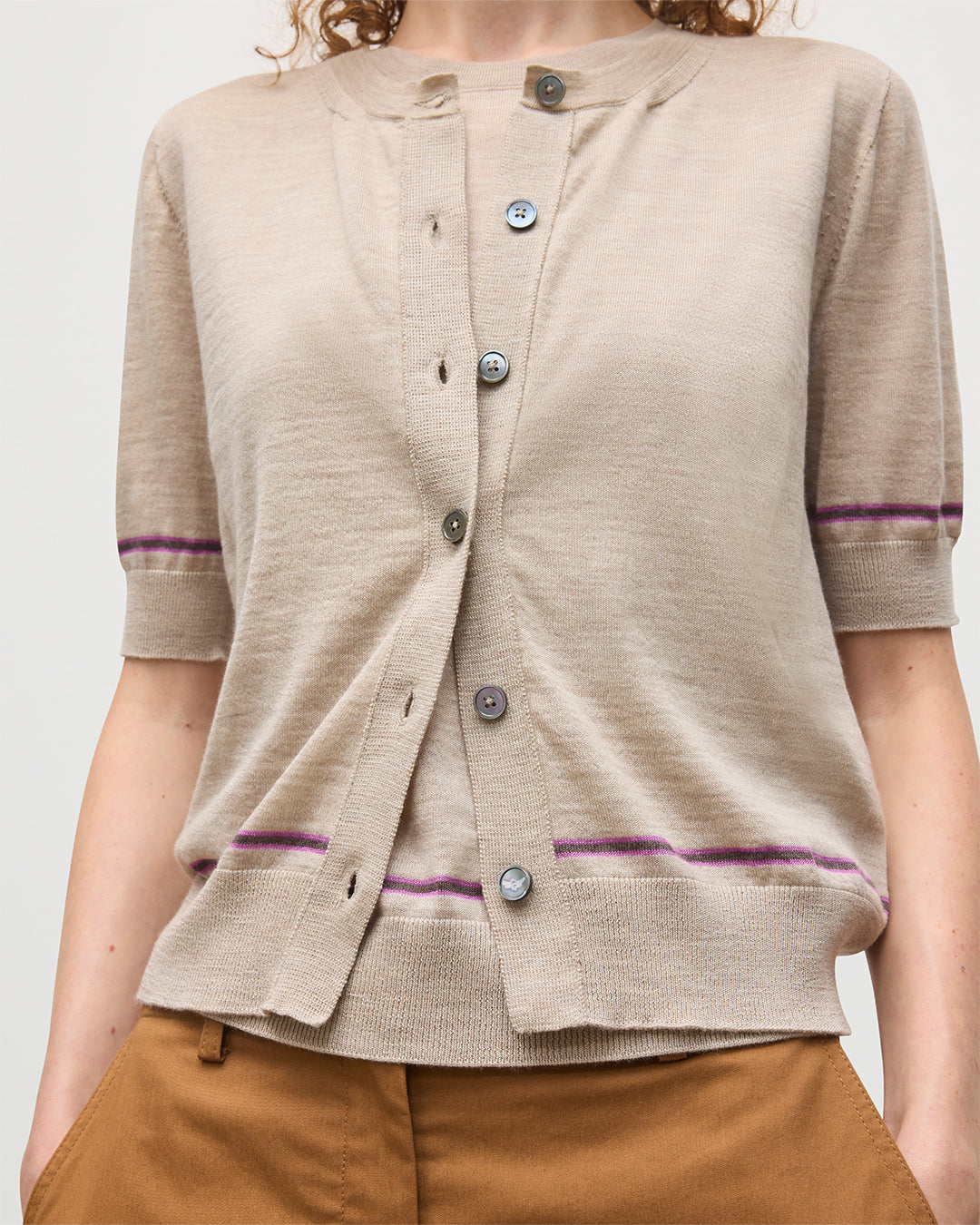 JOHNSTONS OF ELGIN WOMENS BRAE SHORT SLEEVE CREW CARDIGAN NATURAL 100% MERINO WOOL KBI01063Q25967