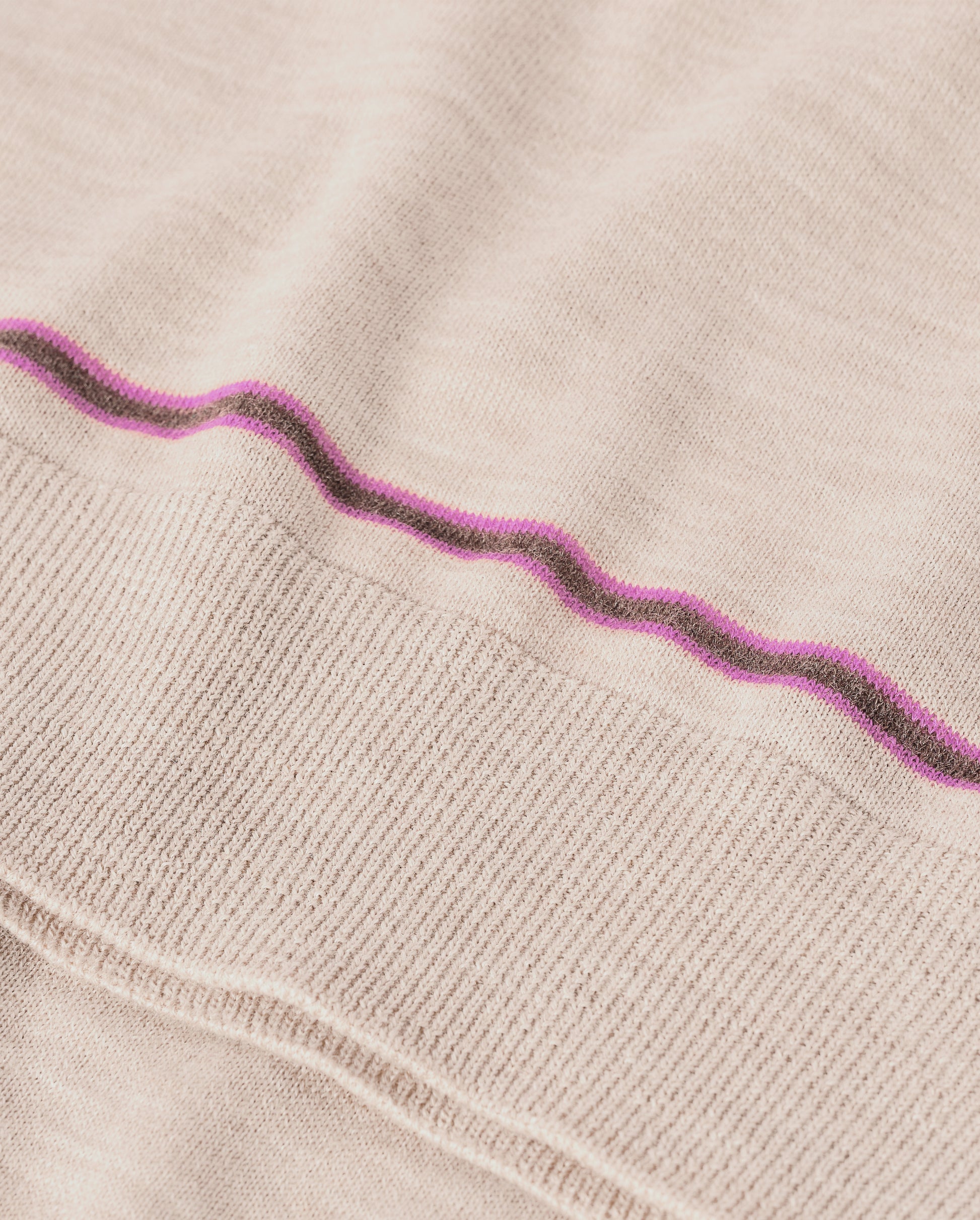 JOHNSTONS OF ELGIN WOMENS BRAE SLEEVELESS CREW NATURAL 100% MERINO WOOL KBI01064Q25967