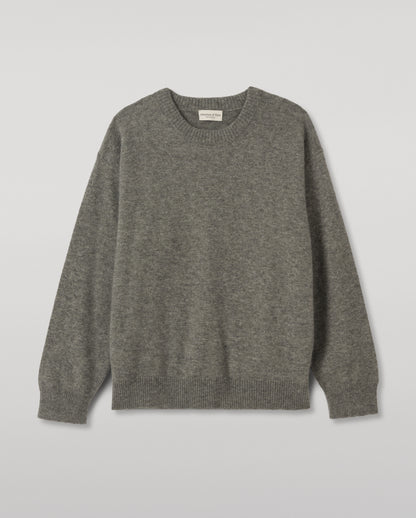 JOHNSTONS OF ELGIN PAXTON CREW SWEATER BRUSHED CASHMERE SILK CREW NECK SWEATER GREY 74% CASHMERE, 26% SILK KBP01082HA0429