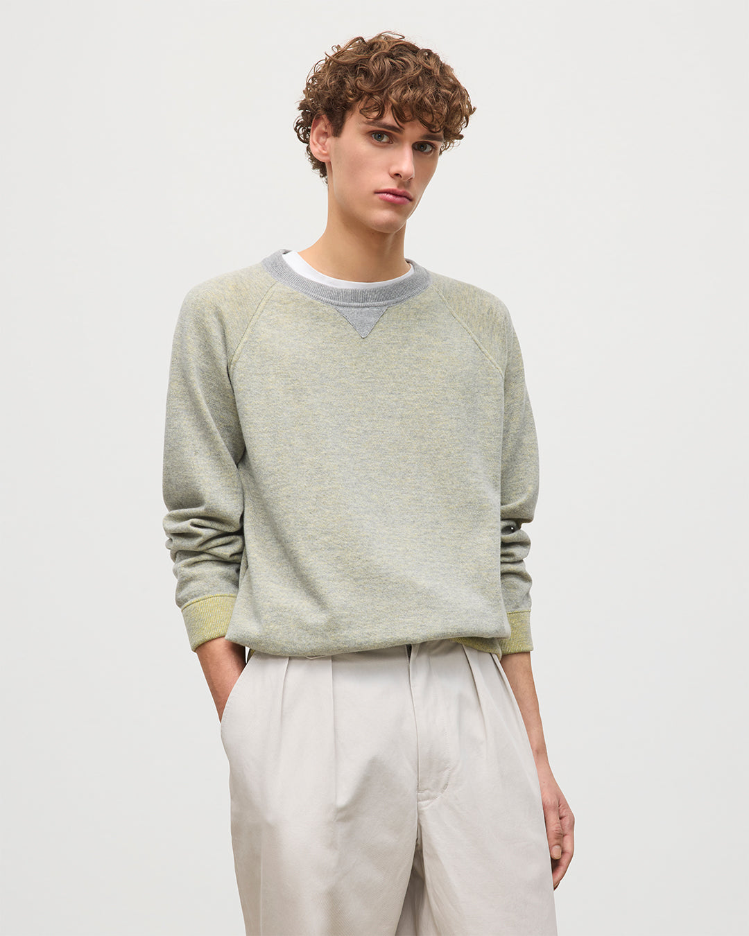 JOHNSTONS OF ELGIN BEACH SWEATSHIRT YELLOW 100% CASHMERE KBU01065Q25953