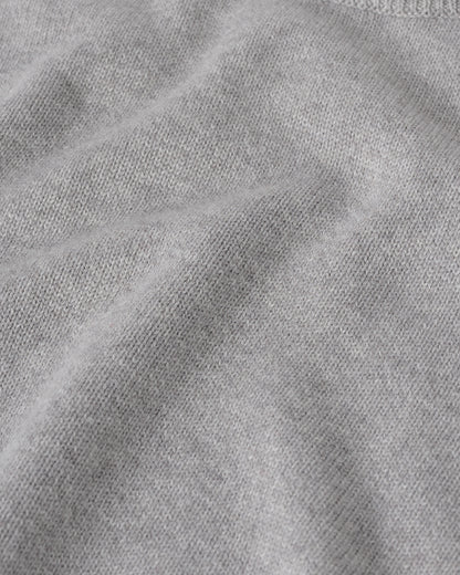 Johnstons of Elgin AW25 Men's Knitwear Light Grey Superfine Merino Relaxed Grey Jumper KDA00770HA4232