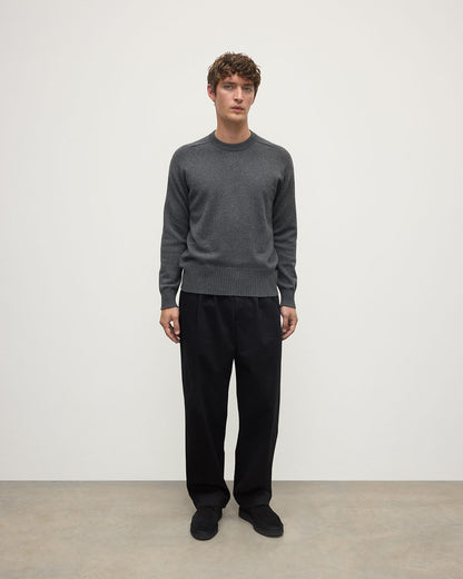 Johnstons of Elgin AW25 Men's Knitwear Charcoal Superfine Merino Relaxed Grey Jumper KDA00770HA7204