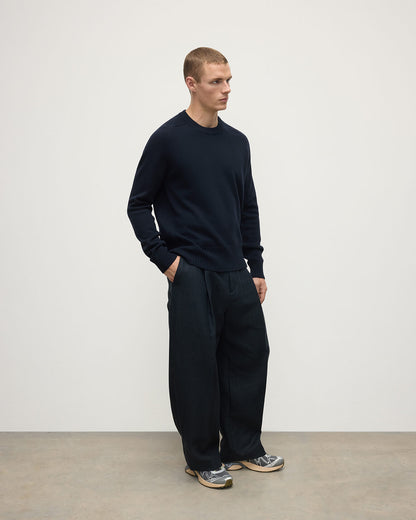 Johnstons of Elgin AW25 Men's Knitwear Dark Navy Superfine Merino Relaxed Navy Jumper KDA00770SD7674