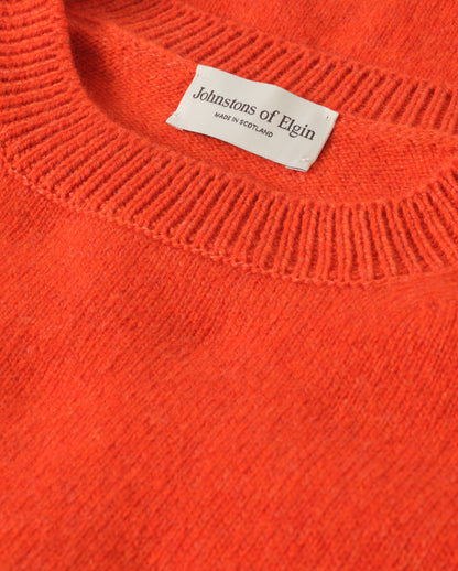 JOHNSTONS OF ELGIN CRAIGIE CREW SWEATER LAMBSWOOL CREW NECK SWEATER RED 100% LAMBSWOOL KDA00815HE4391